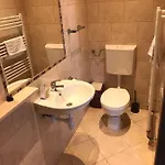 Zana Apartman *